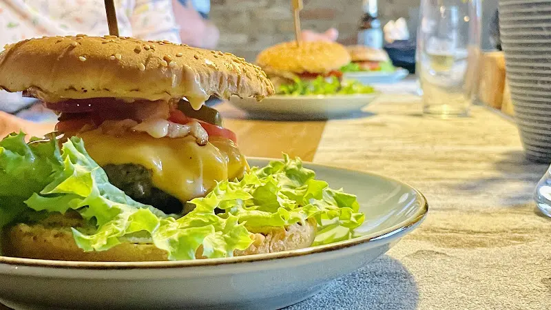 Schmidt's_Blankenfelde-Mahlow_slider_image_2