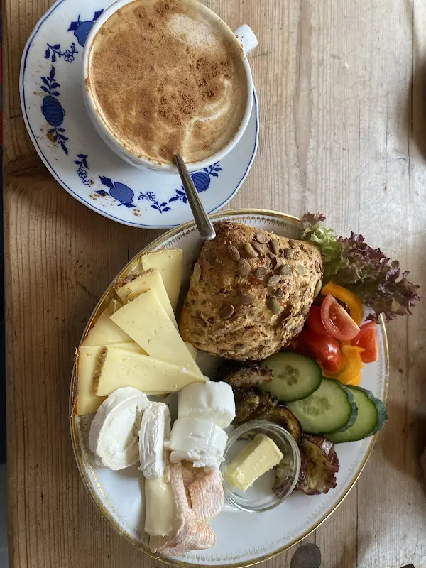 B Borges_Lokal._Schweiz)_Bewertung