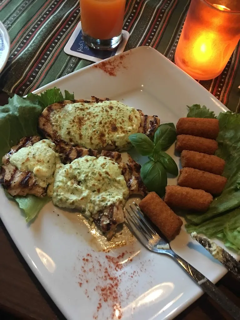 Natalia Zajac_Athos Bernau_Berlin_recensione