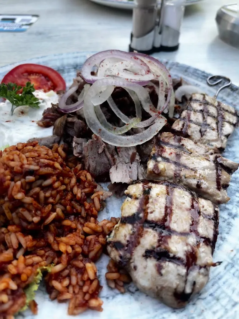 Athos Bernau_Berlin_slider_image_2