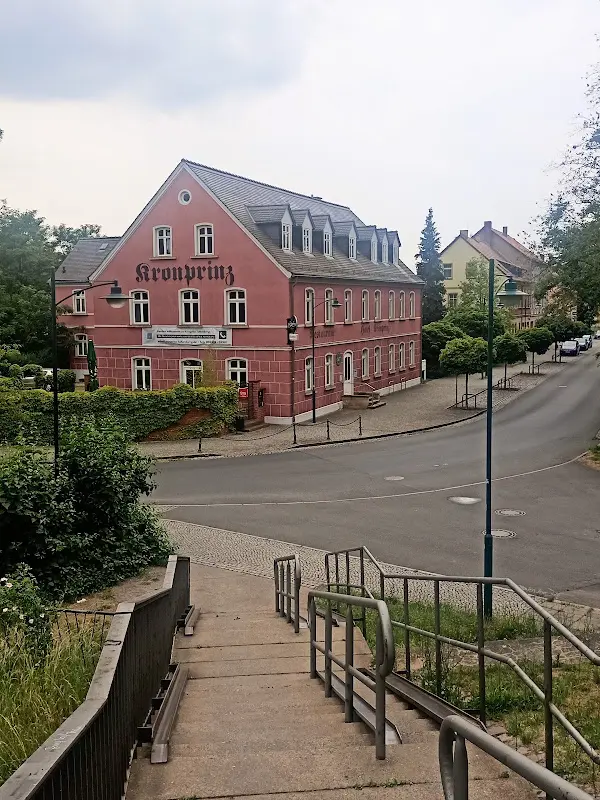 Kronprinz Falkenberg | Pension, FeWo & Foodspace restaurant in Falkenberg/Elster