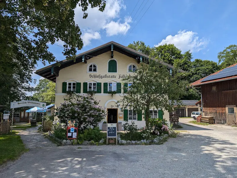 Schloßgaststätte Falkenberg_Moosach_slider_image_3