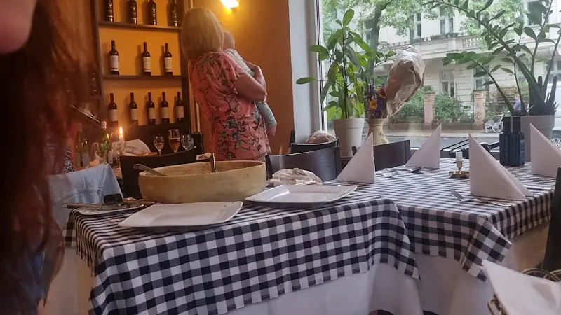 Trattoria Rossini_Berlin_slider_image_2