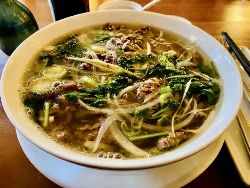 Lac Viet_Berlin_slider_image_3