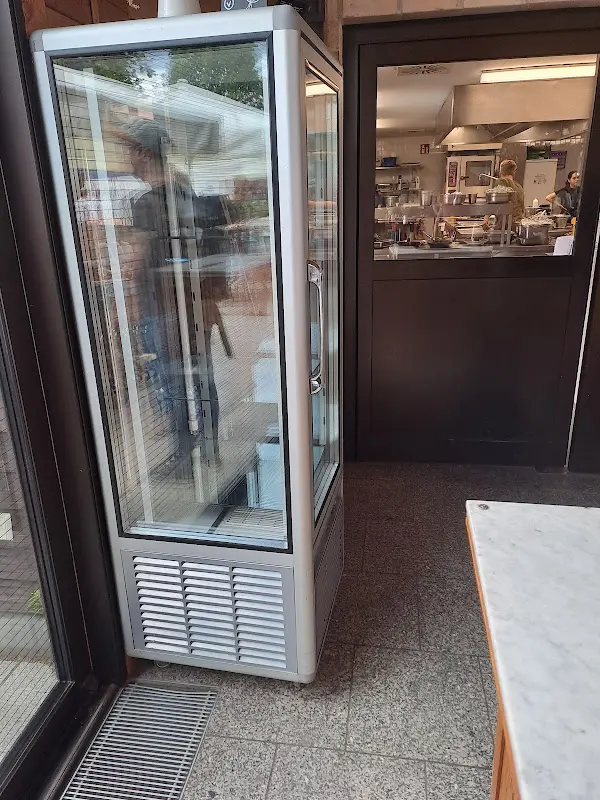 Goetz Holderbach_Landgasthaus - Domäne Dahlem_Berlin_review