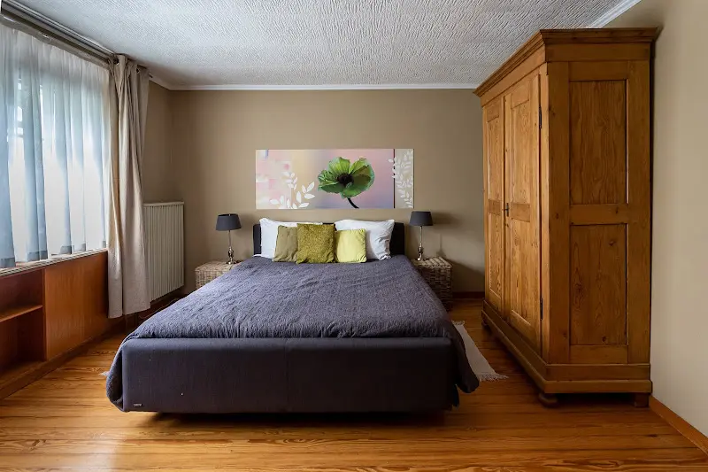 Em Lade_Dahlem_slider_image_2