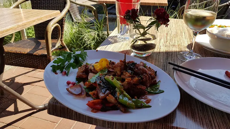 Miss Wu_Berlin_slider_image_2