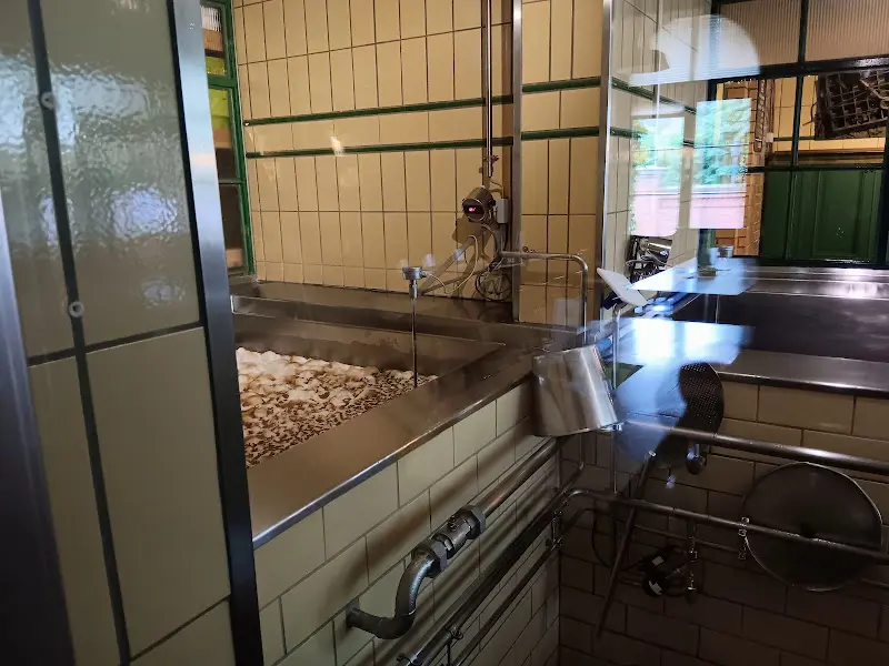 Mighty Manotas_Brauhaus Spandau_Berlin_recensione