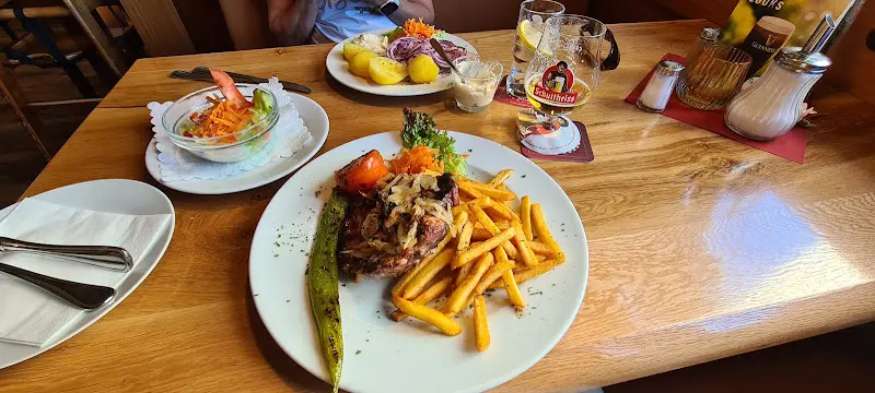 Spandauer Bierbrunnen_Berlin_slider_image_3