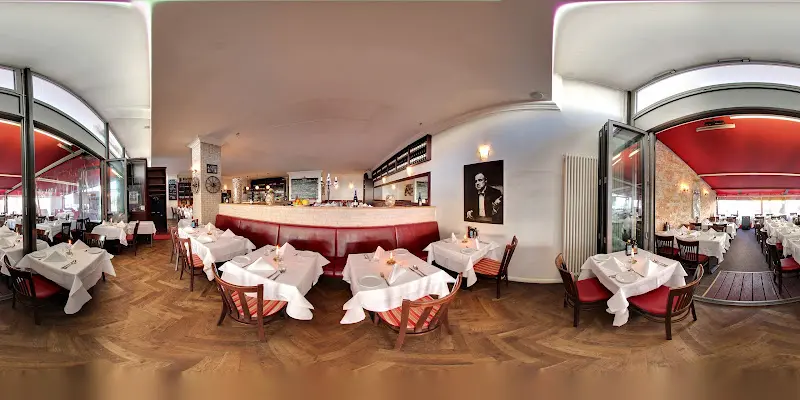 Cappuccino restaurant in Berlin