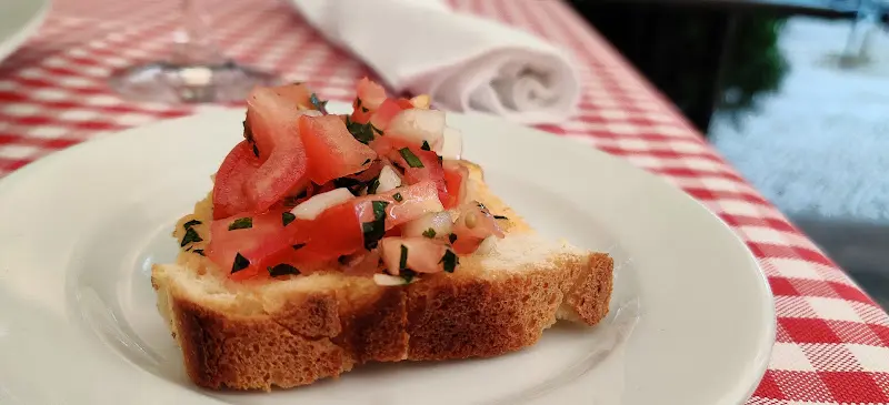 Nick Hart_Pantalone_Berlin_review