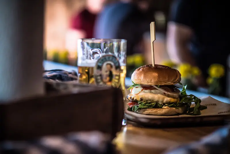 Anthony Bacon_Berlin_slider_image_3