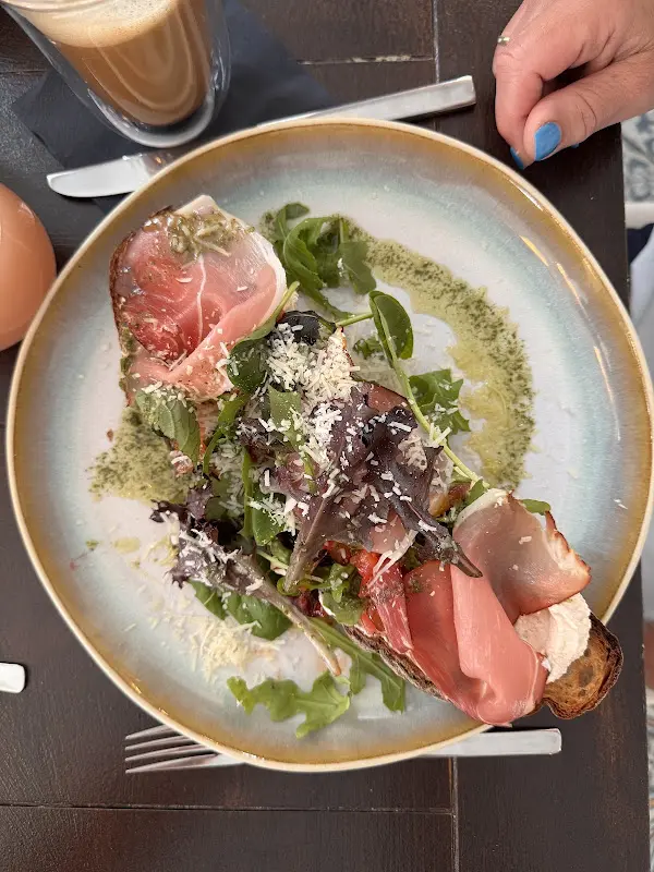 Gunter Stietz_Patta Restaurant und Café_Berlin_review