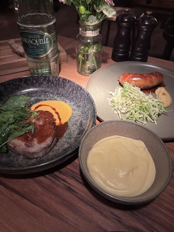 Tatiana Oleynik_Eins44_Berlin_reseña