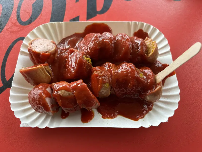 Curry Baude Gesundbrunnen_Berlin_slider_image_3