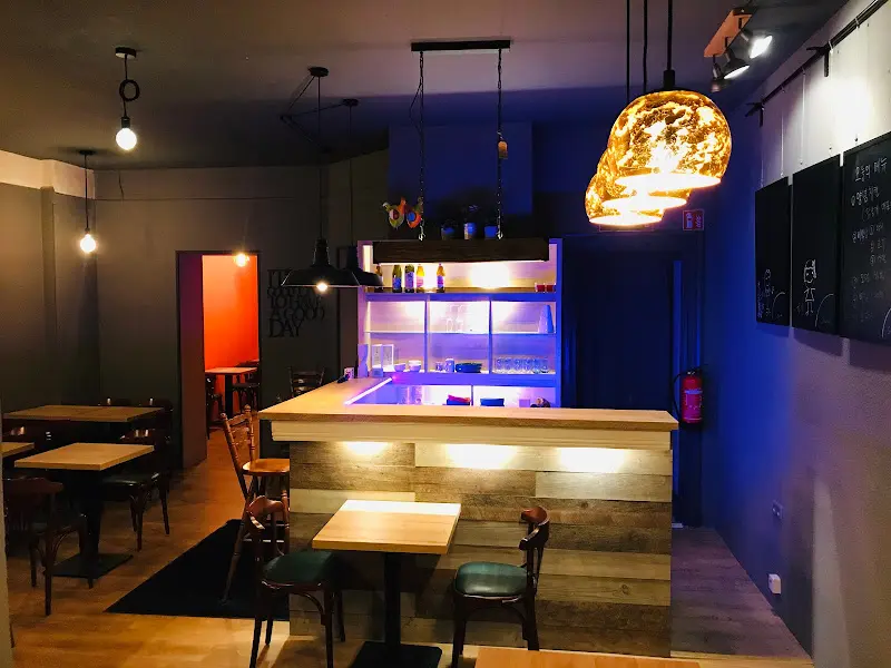 Gangnam - Korean Chicken Restaurant_Berlin_slider_image_1