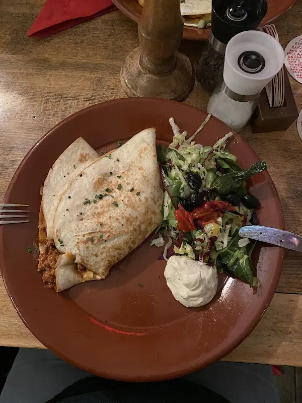 ingrid gleibs_Die Ecke_Berlin_review