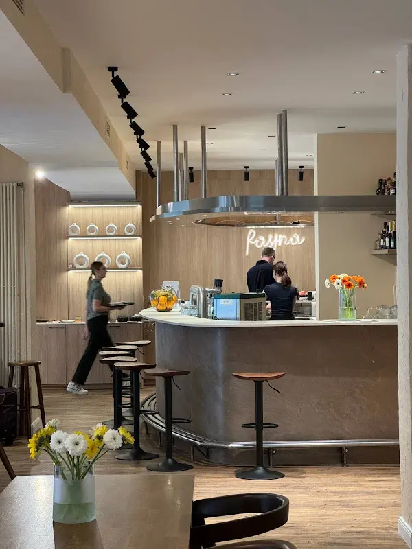 Fayna Restaurant restaurant in Berlin