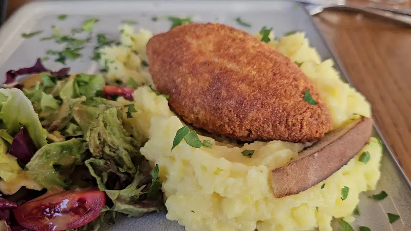 Fayna Restaurant_Berlin_slider_image_2