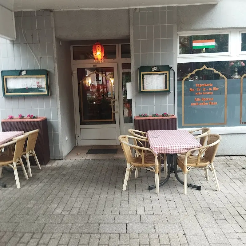 YOGI HAUS Hellersdorf Berlin ristorante a Berlin