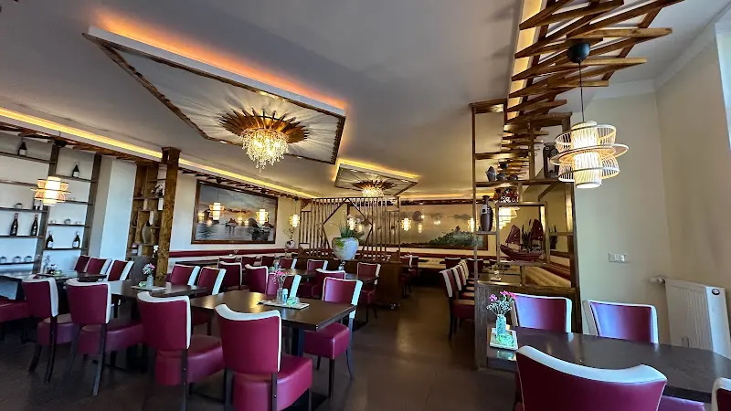 Ha Long Bay restaurant in Berlin