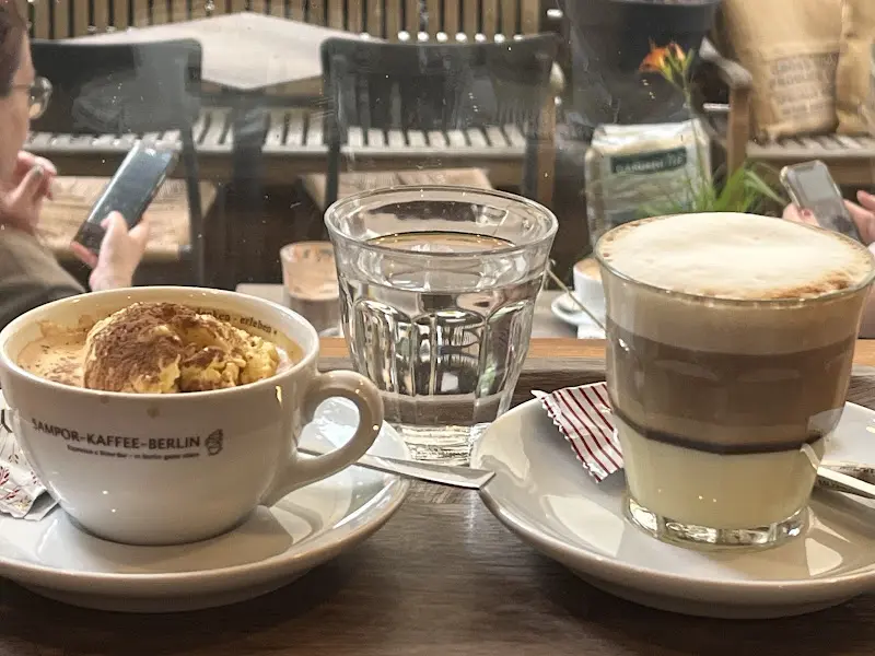 Sampor-Kaffee-Berlin_Berlin_slider_image_3