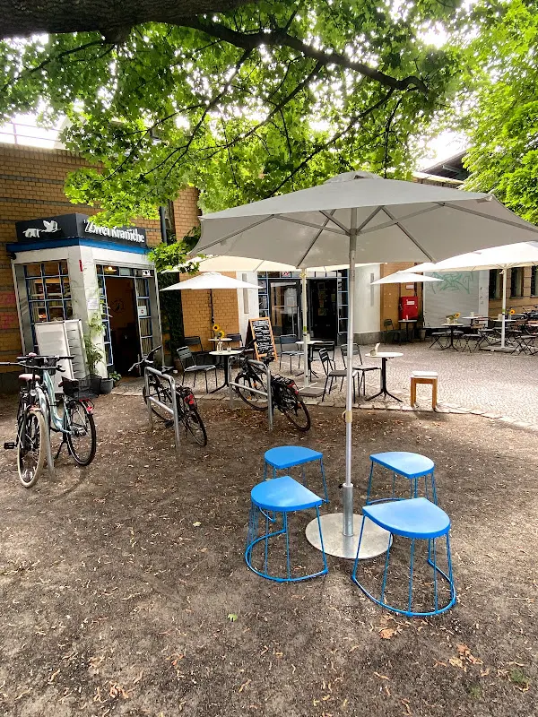 Zwei Kraniche restaurant in Berlin