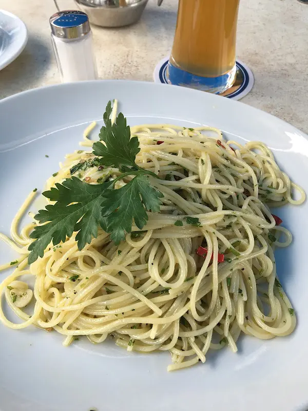 seb a_Al Castagno_Berlin_review