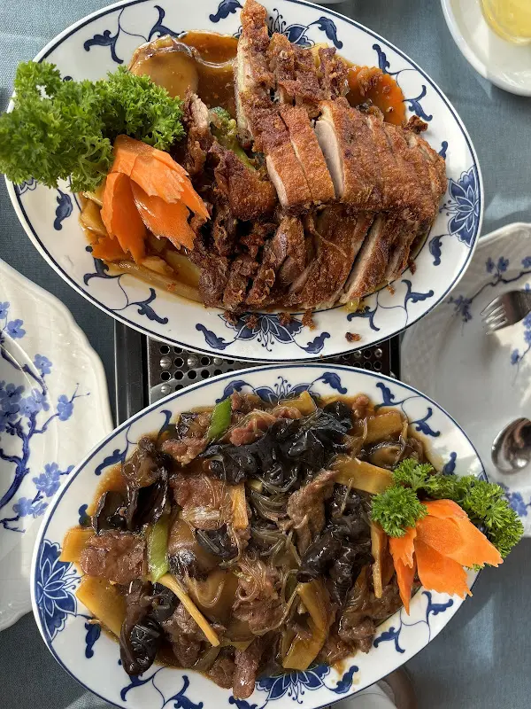 Pong's China-Restaurant_Berlin_slider_image_2