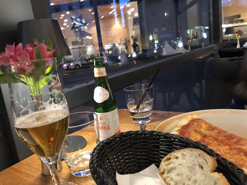 Elson Zguri_Italienisches Restaurant Quattro Fratelli_Berlin_review