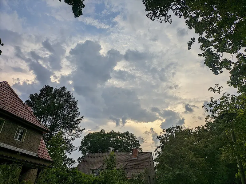 Karlshorst Village ristorante a Berlin