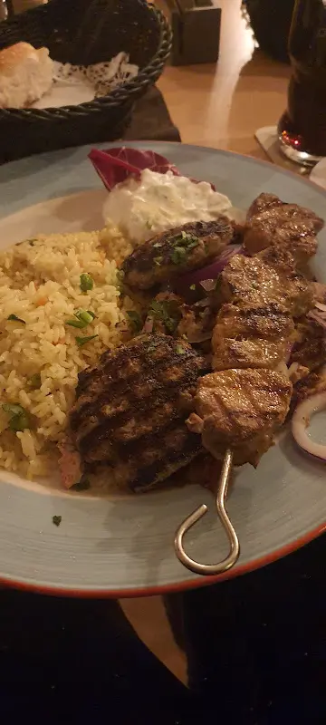 Parthena Afentoulidou_Restaurant Dionysos_Berlin_review