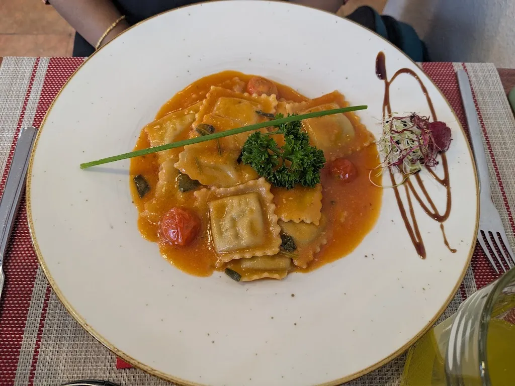 Melinda Barthel (NotJustAMum)_Bistro PomoD'oro_Baden-Baden_review