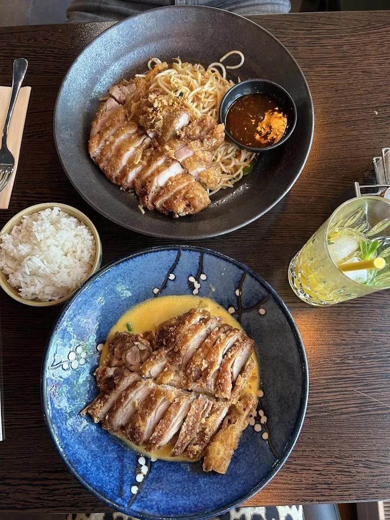 Amanda Nyolcas_HAppy KitcheN Asia-Restaurant_Baden-Baden_review