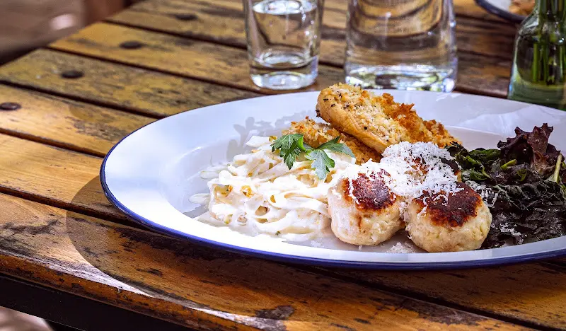 DIE HORN_Berlin_slider_image_2