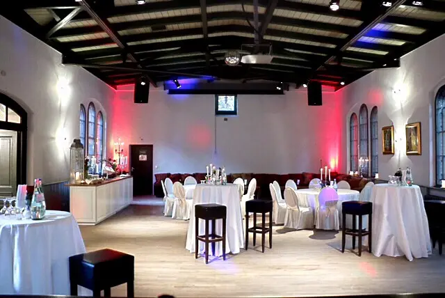 Tomasa_Berlin_slider_image_1