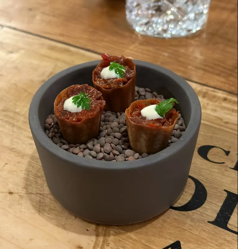 Rina Feast (That’s How We Feast)_Tante Fichte_Berlin_review