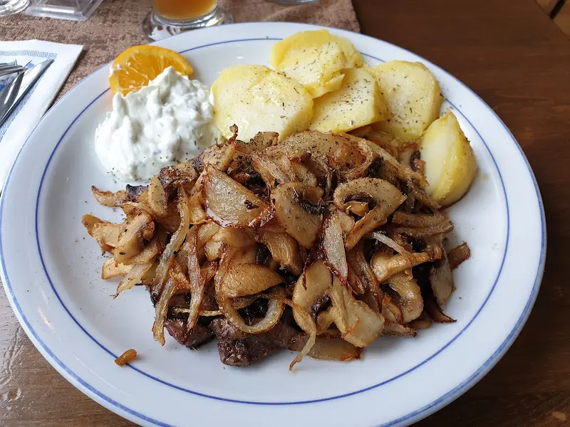 Oleksandr Volynets_Herkules II Mahlsdorf_Berlin_Bewertung