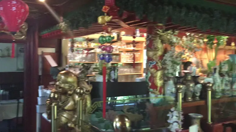 China Haus Berlin Thi Nguyen_Berlin_slider_image_2