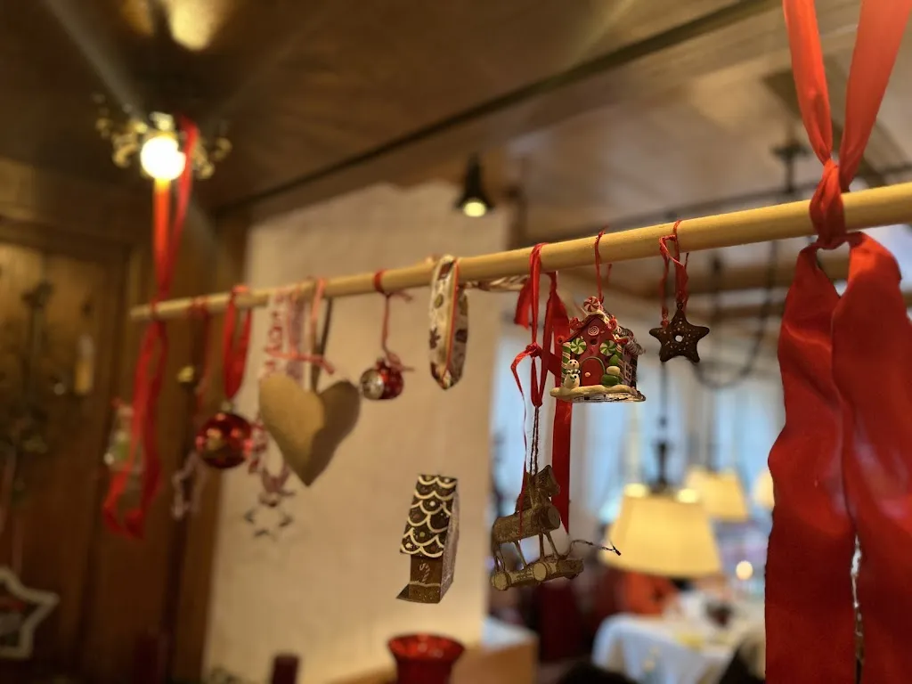 Arif Soomro_Gasthaus Auerhahn_Baden-Baden_avis