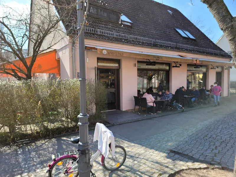 Bobby Simon_Sakura Garten_Berlin_review