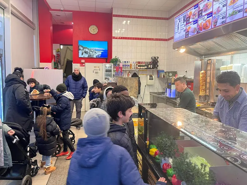 Pia Bistro_Berlin_slider_image_3