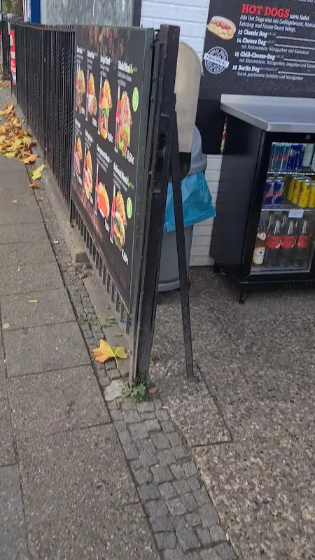 Sascha Plötz_MV FoodCorner Berlin_Berlin_review