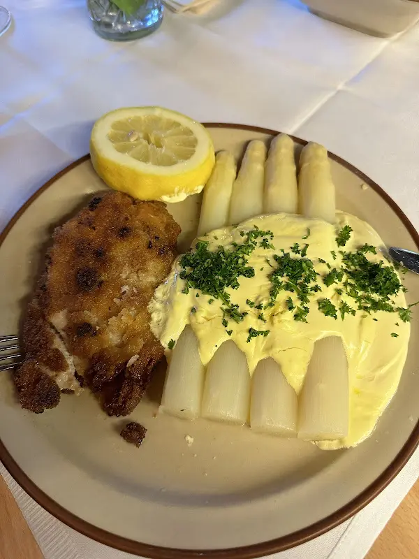 Zur Tränke_Berlin_slider_image_2