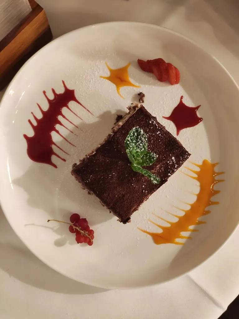 Menu_Leo's | Restaurant, Café & Wine-Bar_Baden-Baden_image_9