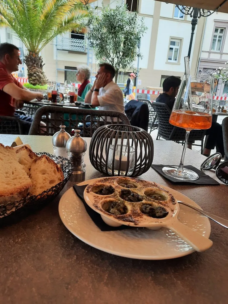 katie moir_Leo's | Restaurant, Café & Wine-Bar_Baden-Baden_review