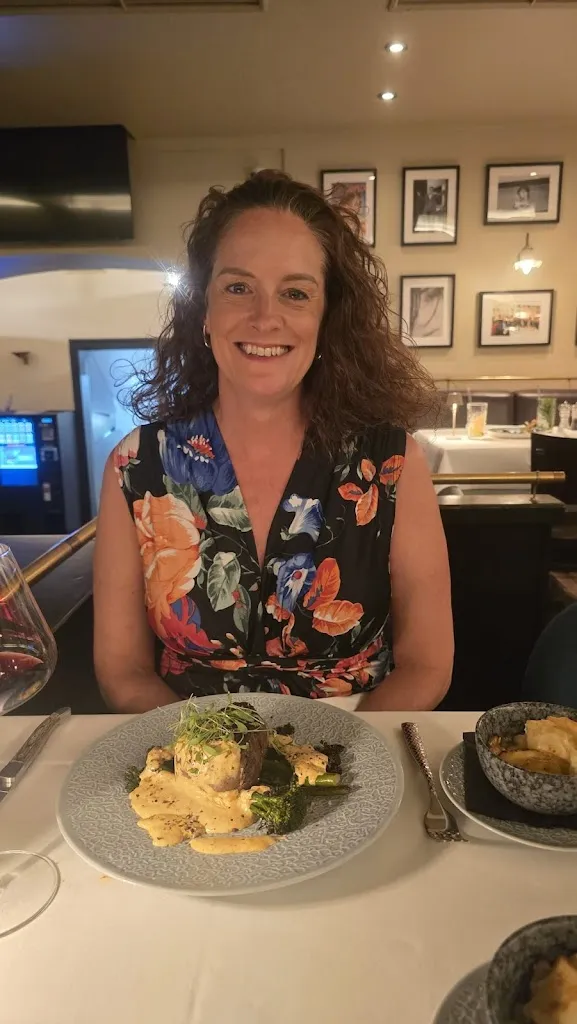 Ella Willcox_Leo's | Restaurant, Café & Wine-Bar_Baden-Baden_review