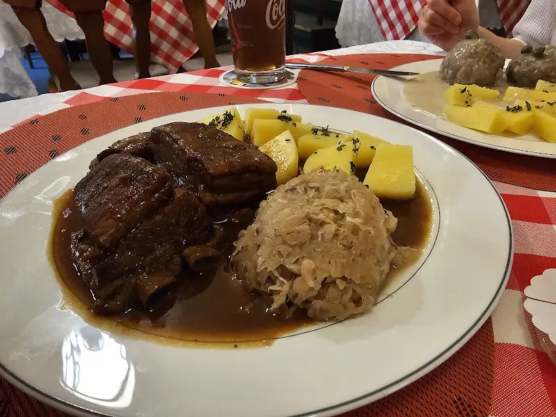 Zur Grünen Linde_Berlin_slider_image_2