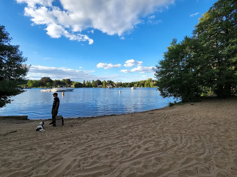 ענבל_Restaurant und Hotel Neu-Helgoland_Berlin_recensione