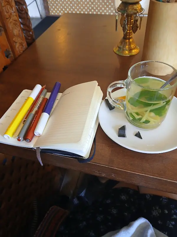 Marina -_Mitho Cha! Neukölln_Berlin_avis